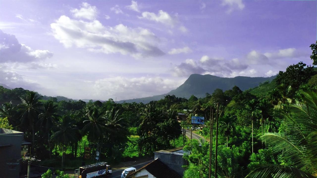 Akoya Pearl Hotel Ratnapura Exterior photo