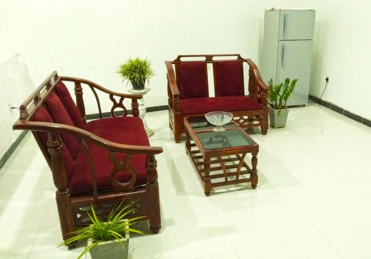 Akoya Pearl Hotel Ratnapura Exterior photo