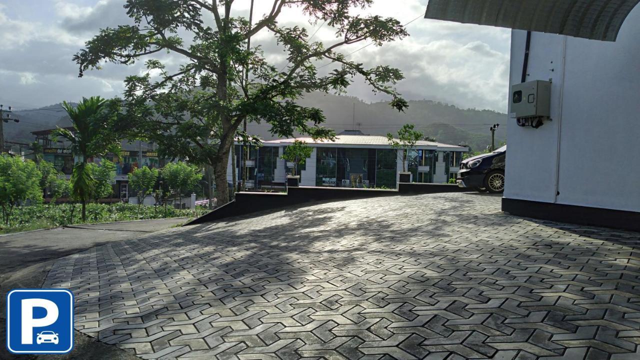 Akoya Pearl Hotel Ratnapura Exterior photo